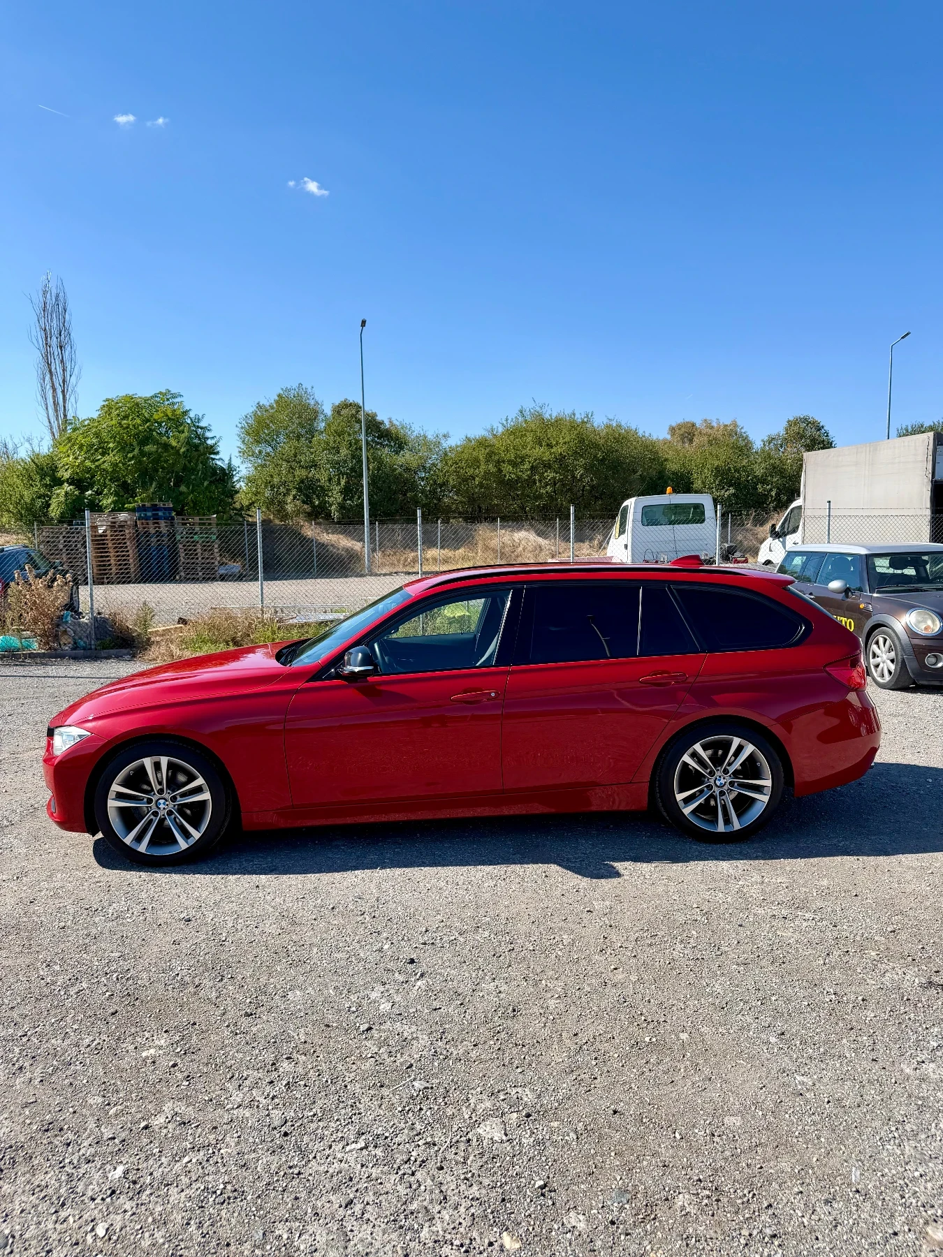 BMW 320, снимка 4 - Автомобили и джипове - 56312859