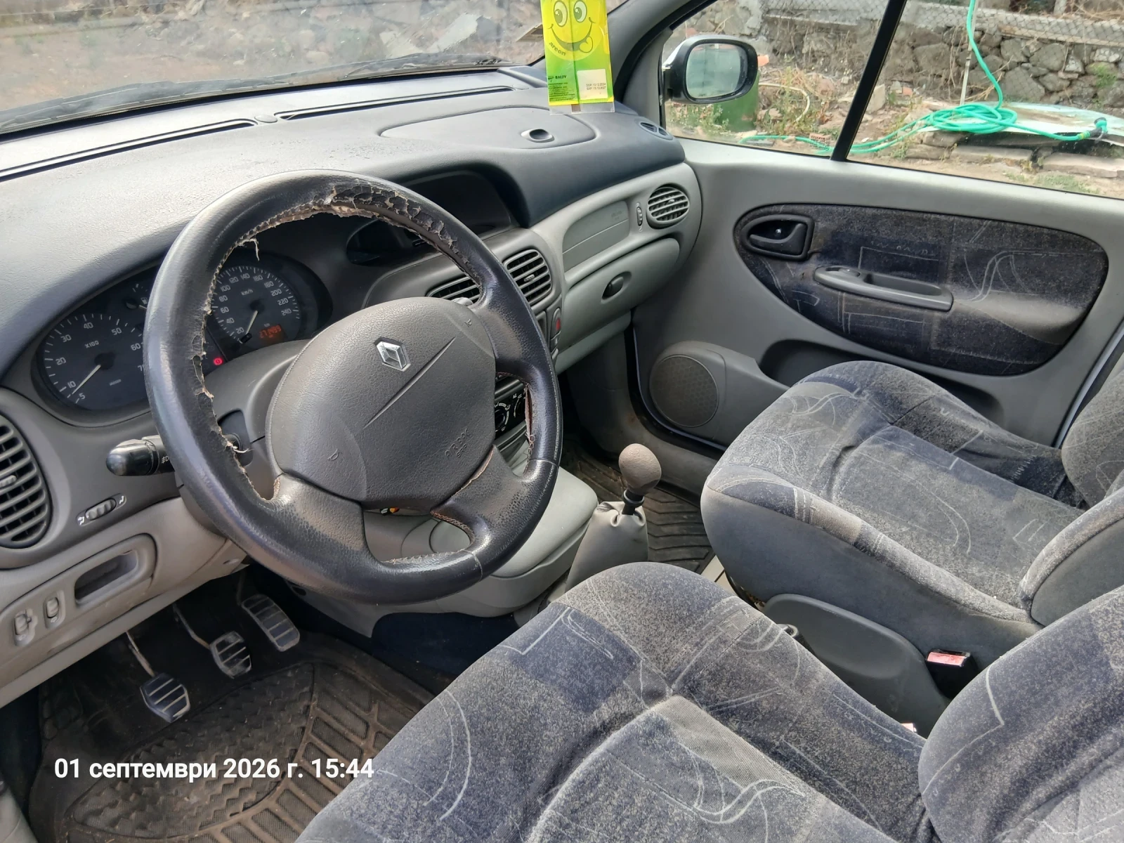 Renault Scenic 1.4, снимка 9 - Автомобили и джипове - 56330749
