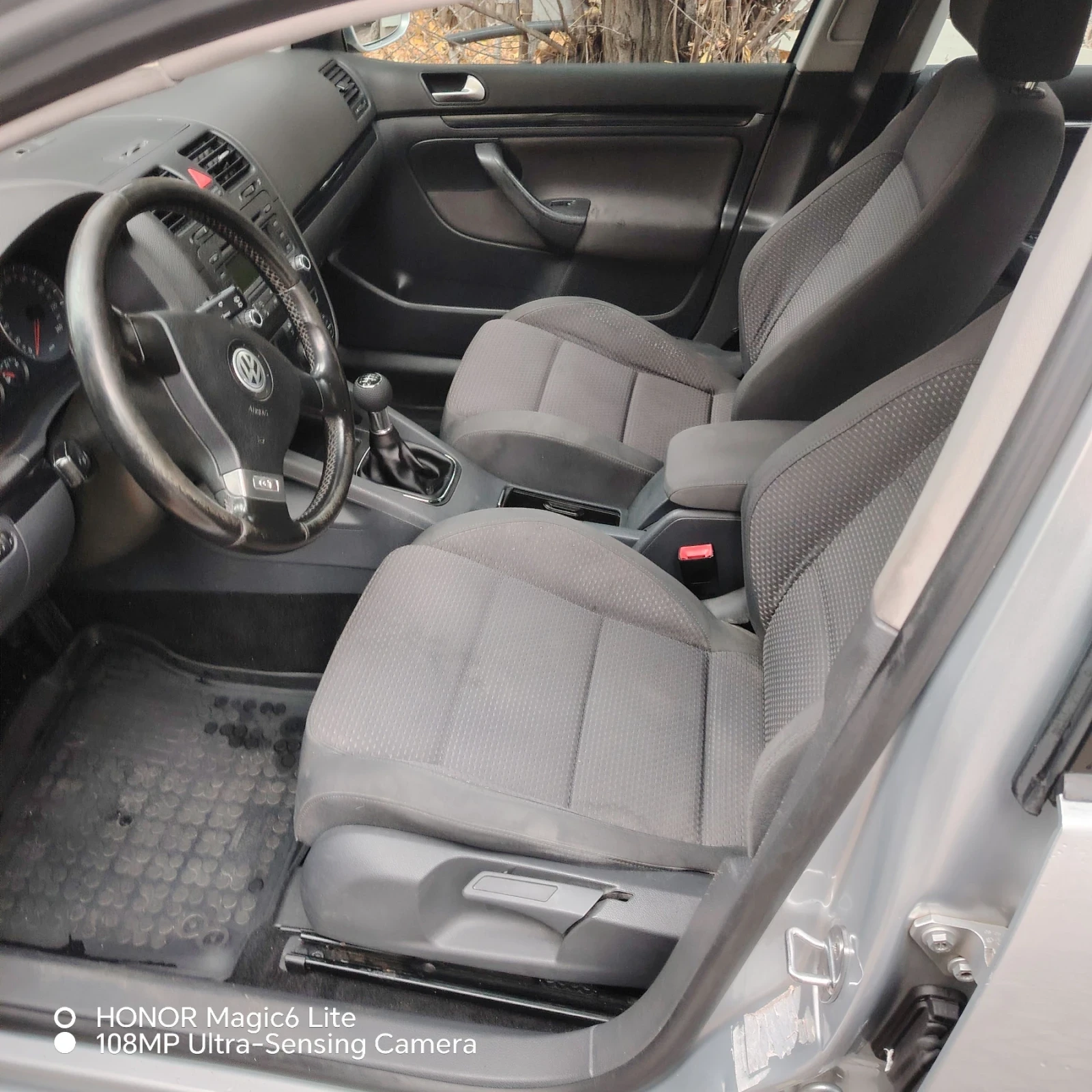 VW Golf Golf5 1.4 gt, снимка 6 - Автомобили и джипове - 56726497