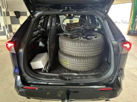 Toyota Rav4 Plug-in Hybrid 4x4, снимка 16