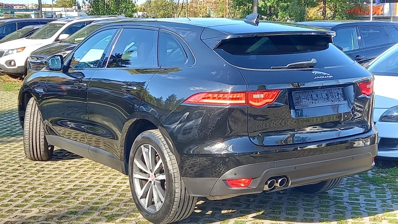 Jaguar F-PACE 4Х4 PORTFOLIO FULL ИЗКЛЮЧИТЕЛН СЕРВИ КНИЖ ОБСЛУЖЕН, снимка 4 - Автомобили и джипове - 13609691