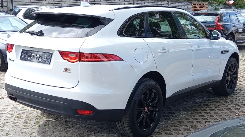 Jaguar F-PACE 4Х4 S-SPORT FULL ИЗКЛЮЧИТЕЛН СЕРВИ КНИЖ КОЖА КАМЕР, снимка 4 - Автомобили и джипове - 13609691