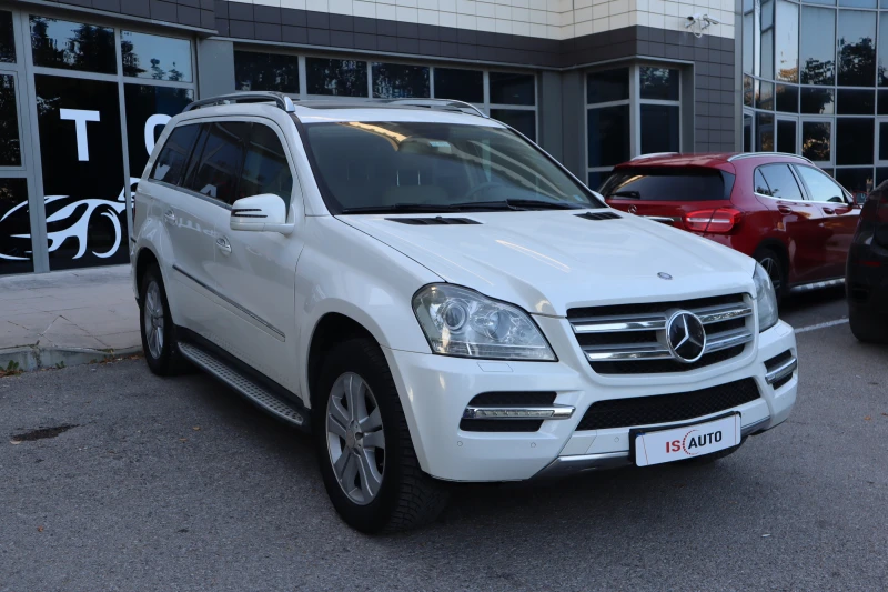 Mercedes-Benz GL 450 4Matic/AirMatic/Обдухване/Шибедах/6+ 1/, снимка 3 - Автомобили и джипове - 47670226