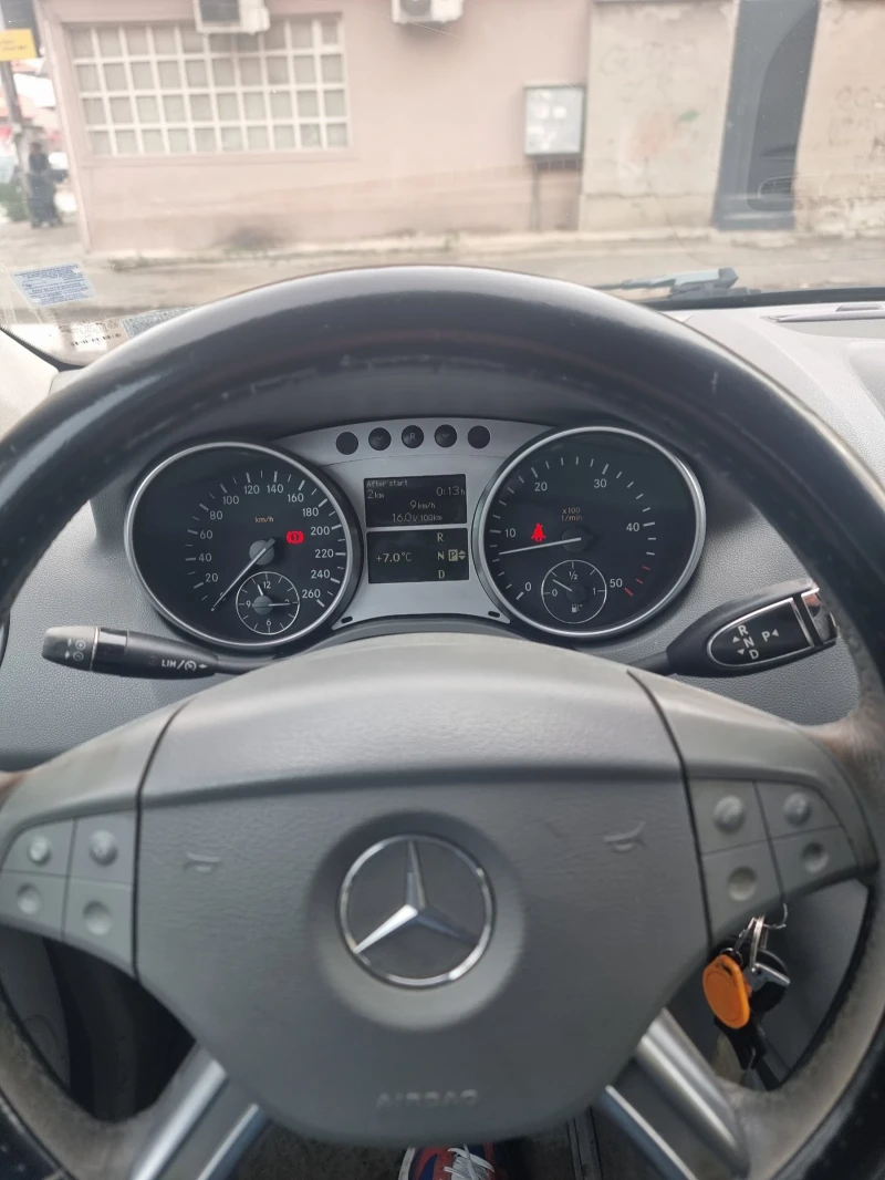 Mercedes-Benz ML 320, снимка 6 - Автомобили и джипове - 48152634