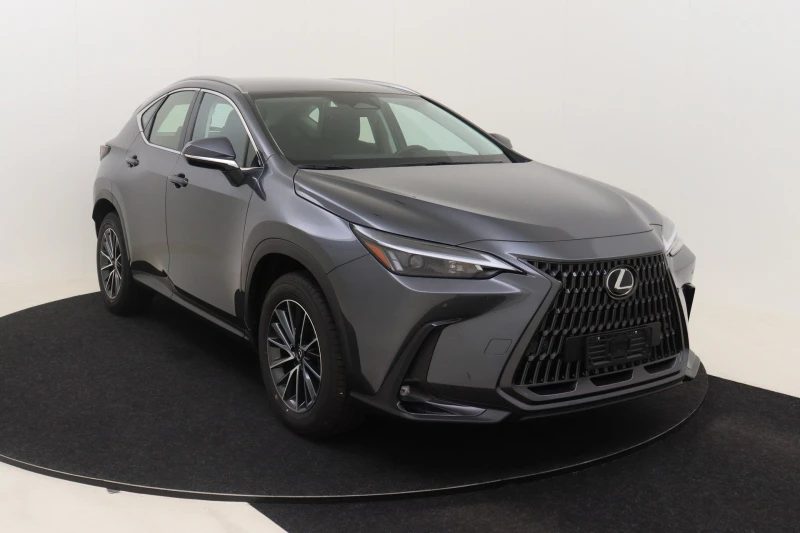 Lexus NX 300h, снимка 2 - Автомобили и джипове - 48207899