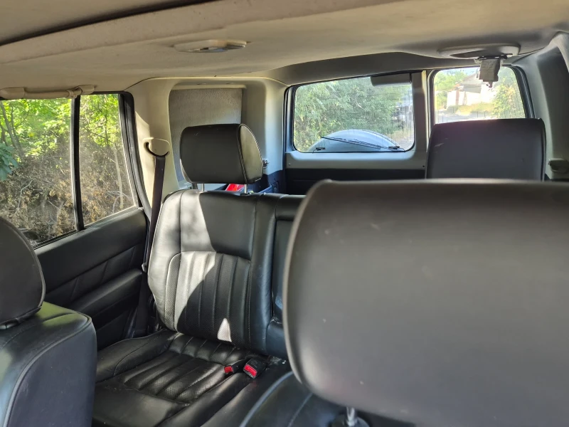 Nissan Patrol, снимка 10 - Автомобили и джипове - 52427425