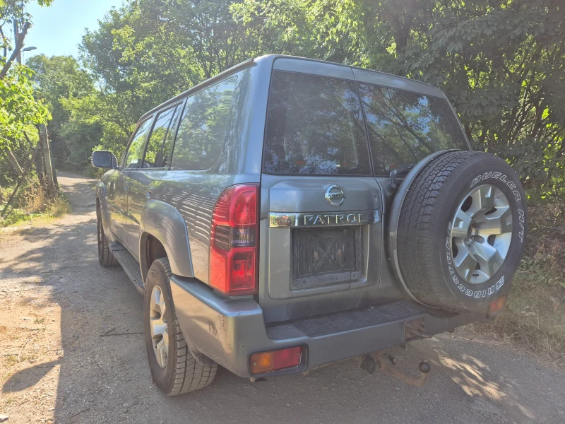 Nissan Patrol, снимка 5 - Автомобили и джипове - 52427425