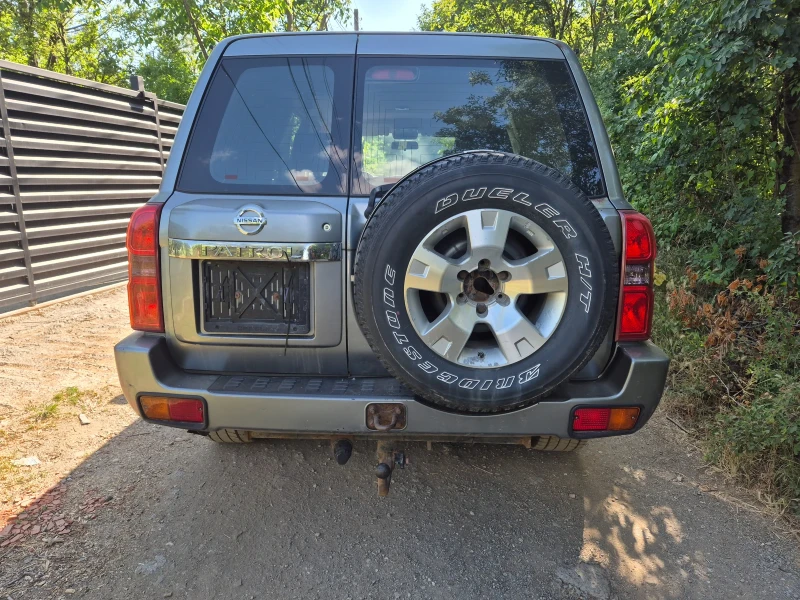 Nissan Patrol, снимка 6 - Автомобили и джипове - 52427425