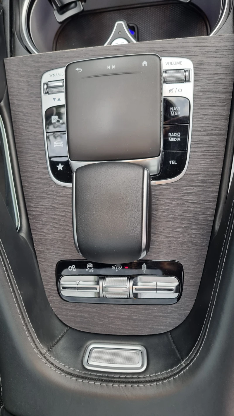 Mercedes-Benz GLE 53 4MATIC, снимка 13 - Автомобили и джипове - 52515406