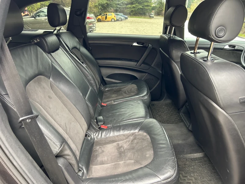 Audi Q7, снимка 13 - Автомобили и джипове - 52729631