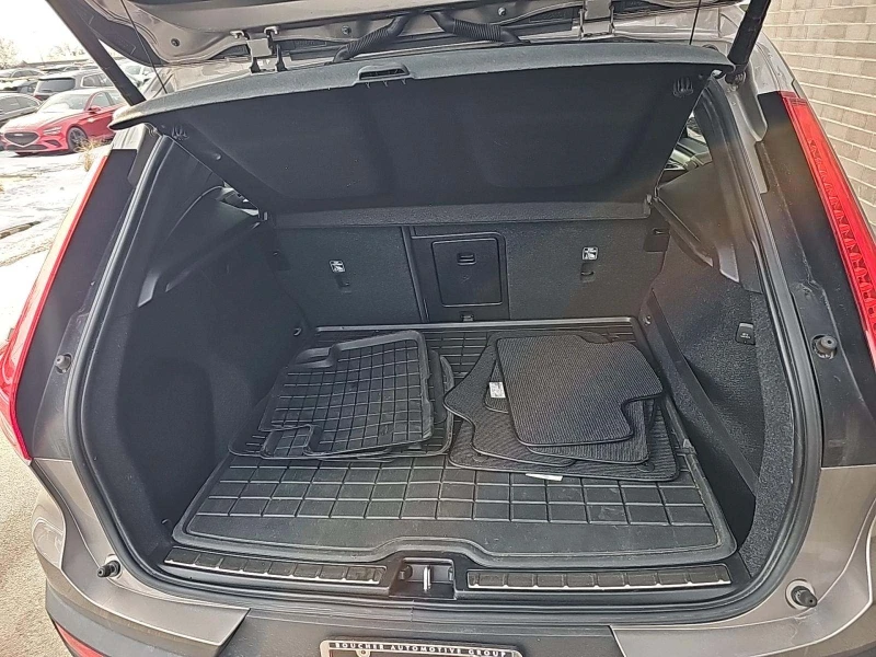 Volvo XC40 T5 Inscription, снимка 12 - Автомобили и джипове - 53201577