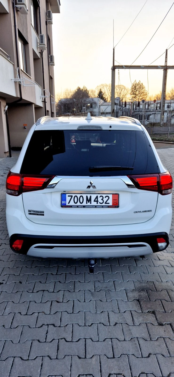 Mitsubishi Outlander ClearTec, снимка 2 - Автомобили и джипове - 49364400