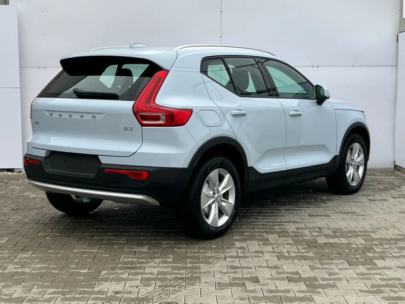 Volvo XC40 Фабрично нов автомобил | 2год. гаранция , снимка 6 - Автомобили и джипове - 53188610