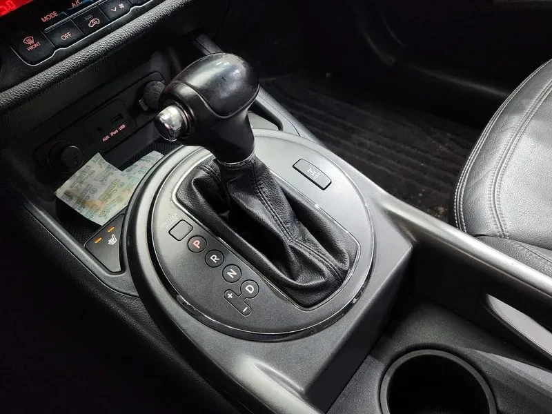Kia Sportage 4Wd Tlx Top-Of-The-Line Model, снимка 9 - Автомобили и джипове - 55046845