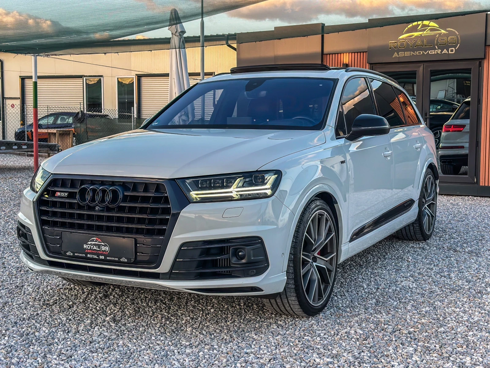 Audi SQ7 RS СЕДАЛКИ::NIGHT VISION::PANORAMA::BOSE::MATRIX::, снимка 1