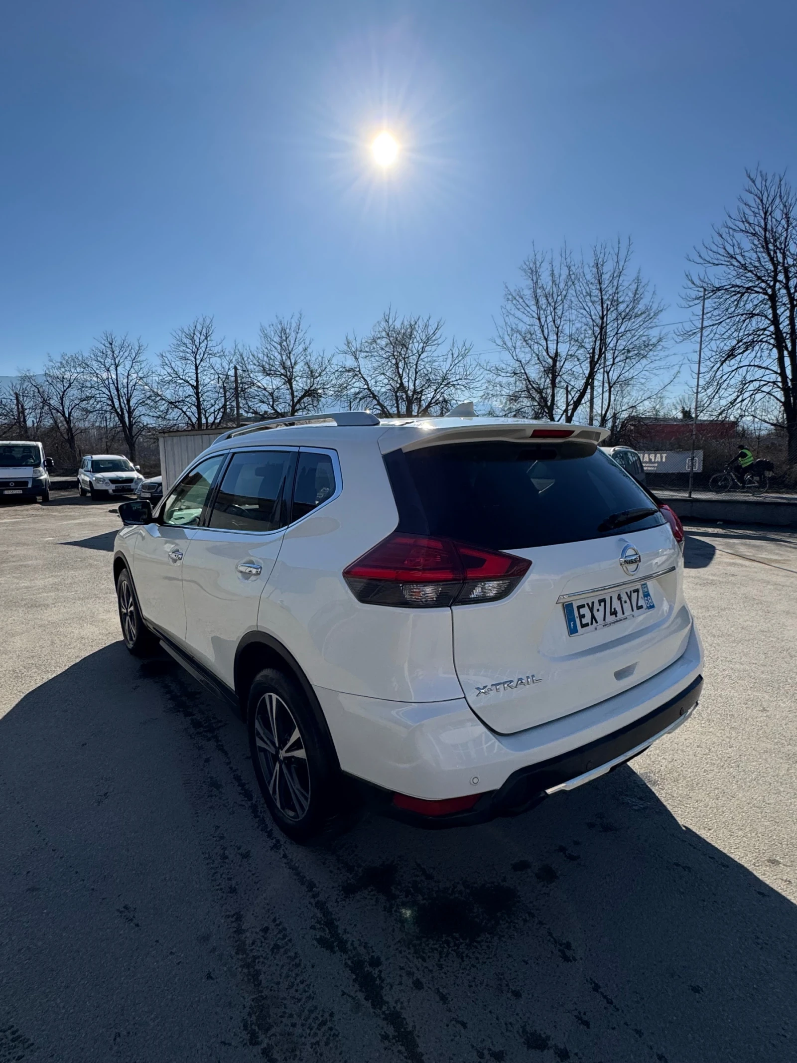 Nissan X-trail 1.6, снимка 7 - Автомобили и джипове - 53741062