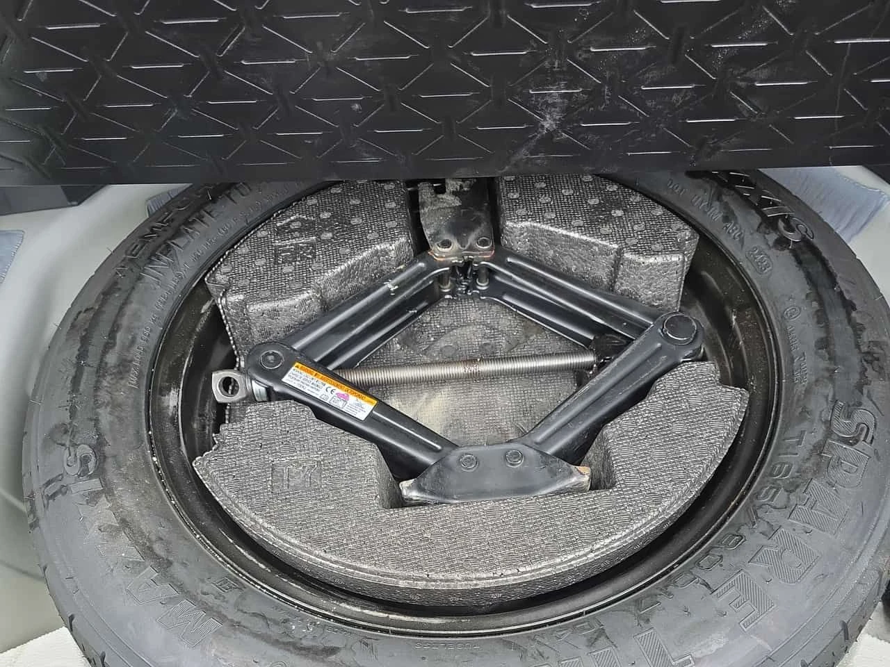 Toyota Rav4 * HYBRID LE * КАМЕРА* ПОДГРЕВ* , снимка 14 - Автомобили и джипове - 54109970