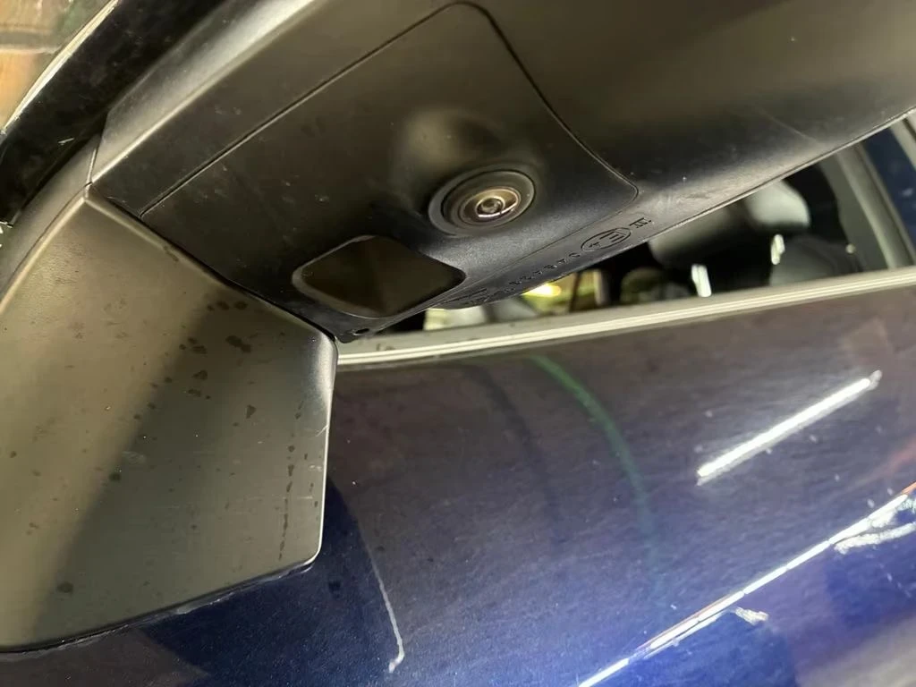 Toyota Rav4 Plug-in Hybrid 4x4, снимка 12 - Автомобили и джипове - 54258379