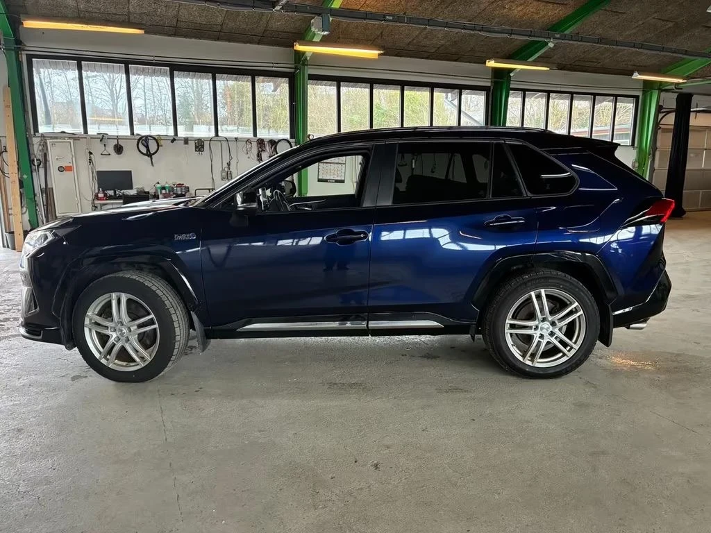 Toyota Rav4 Plug-in Hybrid 4x4, снимка 6 - Автомобили и джипове - 54258379