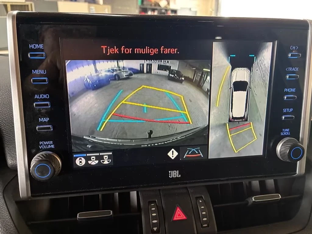 Toyota Rav4 Plug-in Hybrid 4x4, снимка 13 - Автомобили и джипове - 54258379