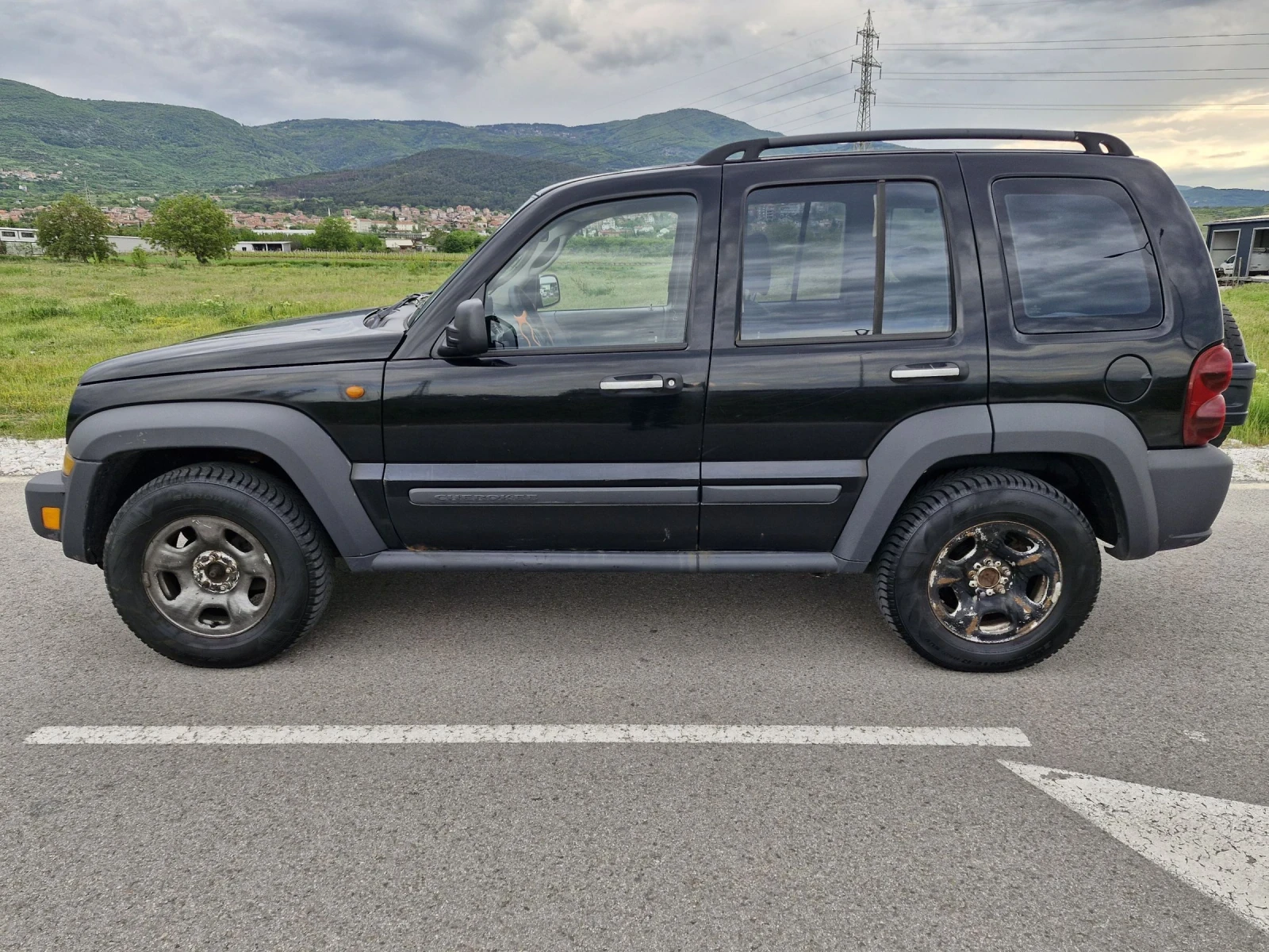 Jeep Cherokee 2.8D 163к.с. Автоматик 4х4, снимка 8 - Автомобили и джипове - 54494870