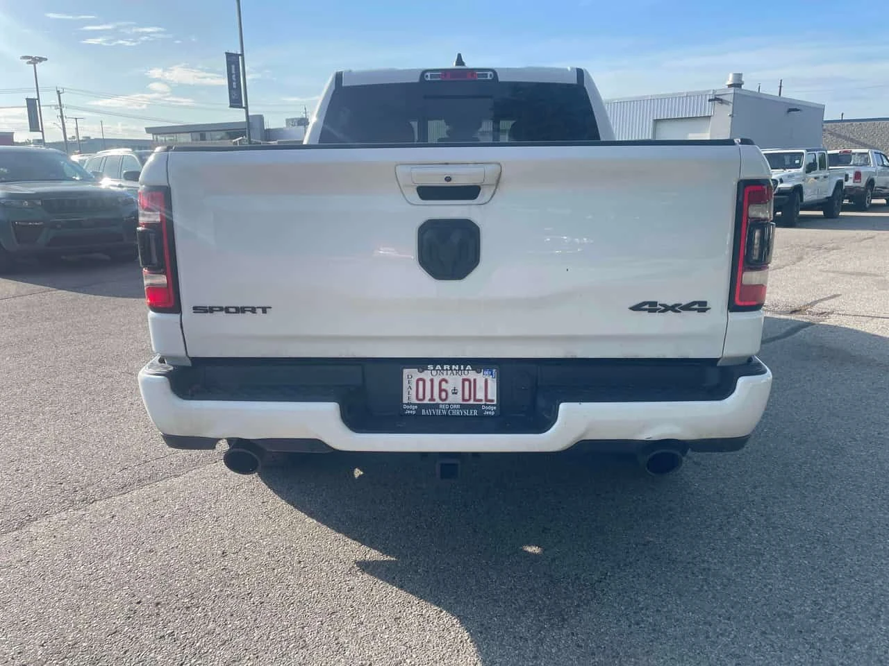 Dodge RAM 1500 * Sport * CARFAX * ПОДГРЕВИ * ПАНО * KEYLESS, снимка 4 - Автомобили и джипове - 54642628