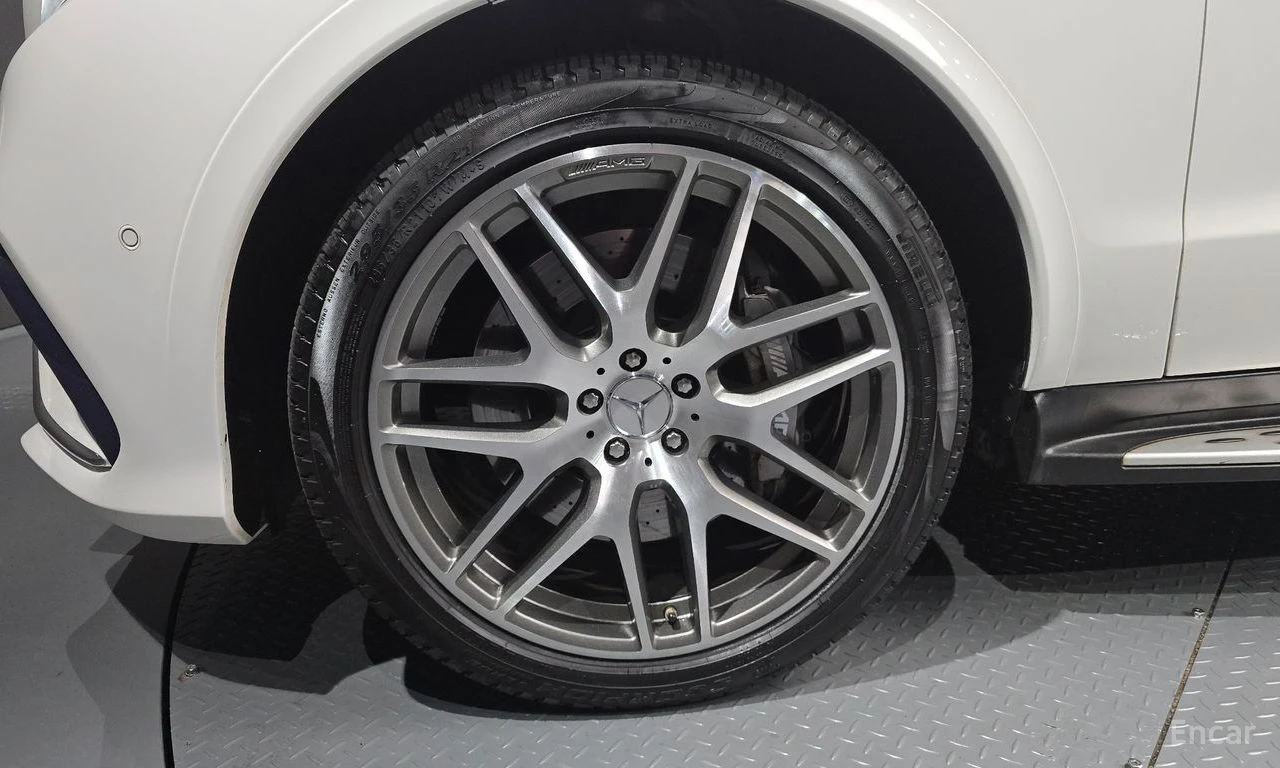 Mercedes-Benz GLE 63 AMG HARMON* KARDON* ���������* ���������* 360������*  | Mobile.bg � ����������� 5