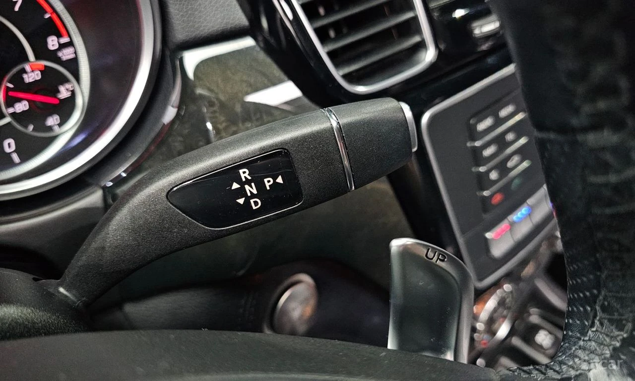Mercedes-Benz GLE 63 AMG HARMON* KARDON* ���������* ���������* 360������*  | Mobile.bg � ����������� 13