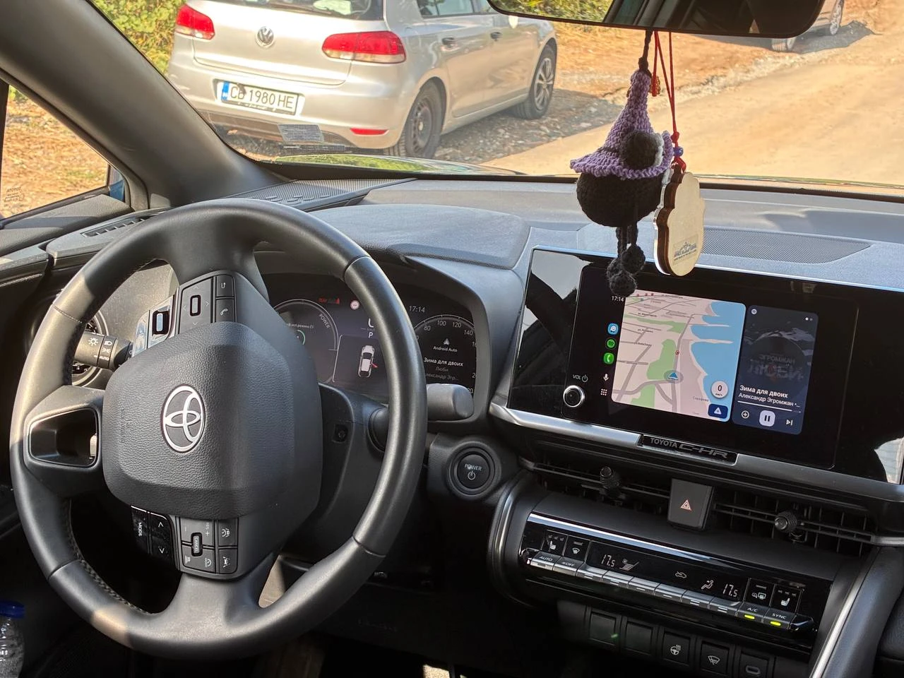 Toyota C-HR CLUB 1.8 Hybrid, снимка 9 - Автомобили и джипове - 55396424