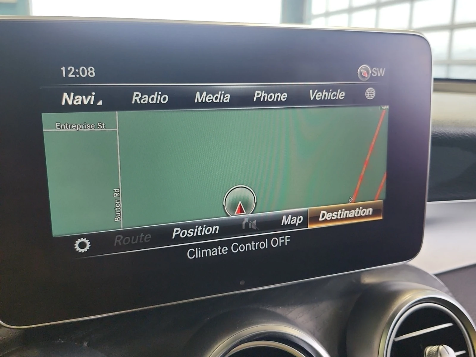 Mercedes-Benz GLC 300  DISTRONIC / 360 / MEMORY / BURMESTER , снимка 11 - Автомобили и джипове - 56023238