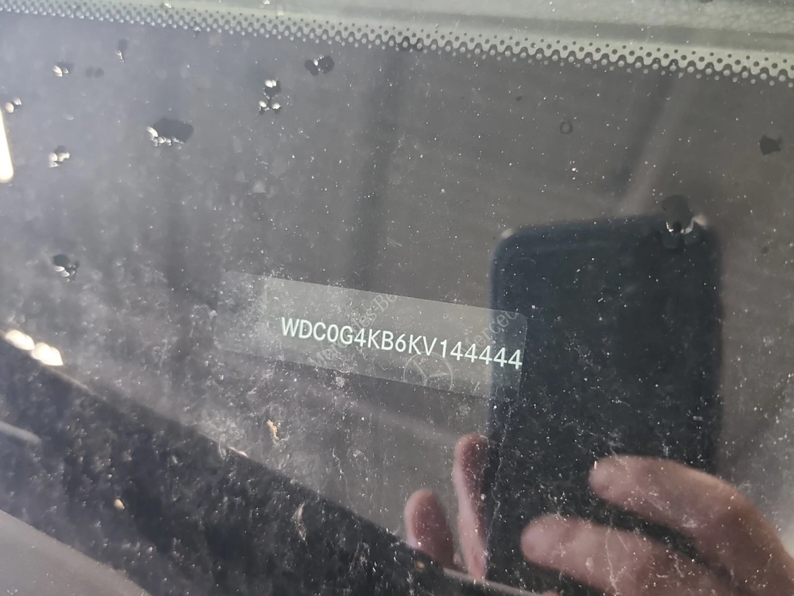 Mercedes-Benz GLC 300  DISTRONIC / 360 / MEMORY / BURMESTER , снимка 16 - Автомобили и джипове - 56023238