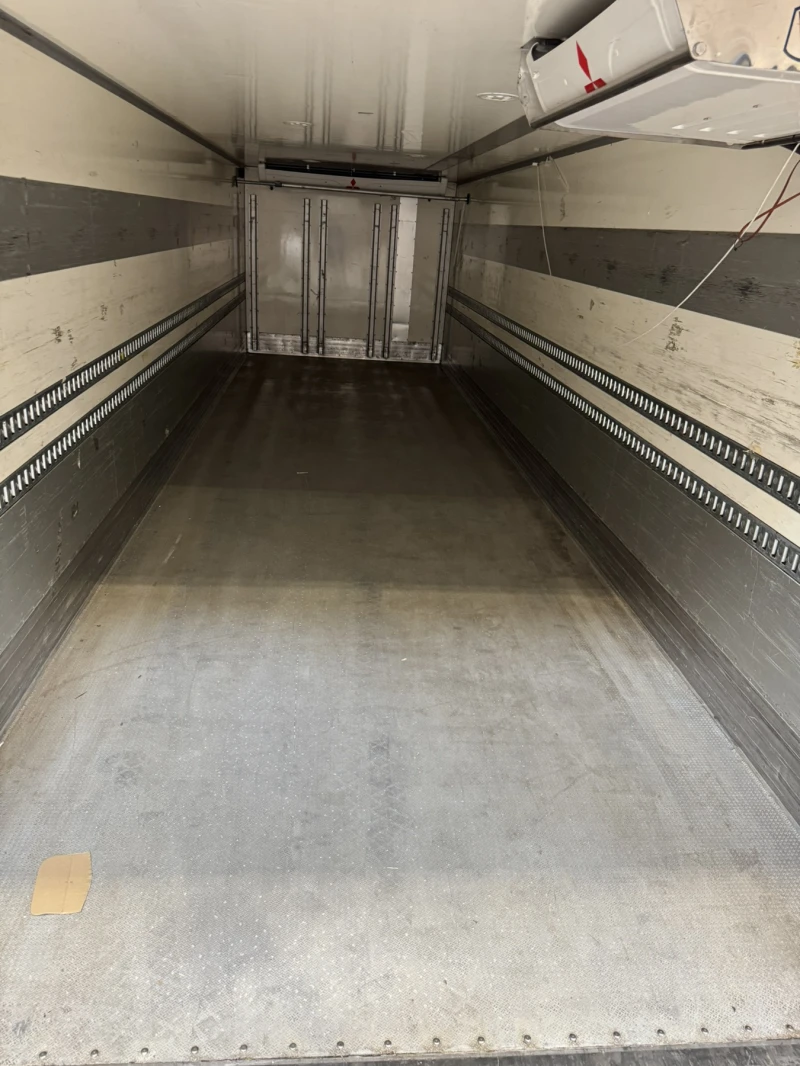 Mercedes-Benz Antos Товарен, снимка 12 - Камиони - 51748906