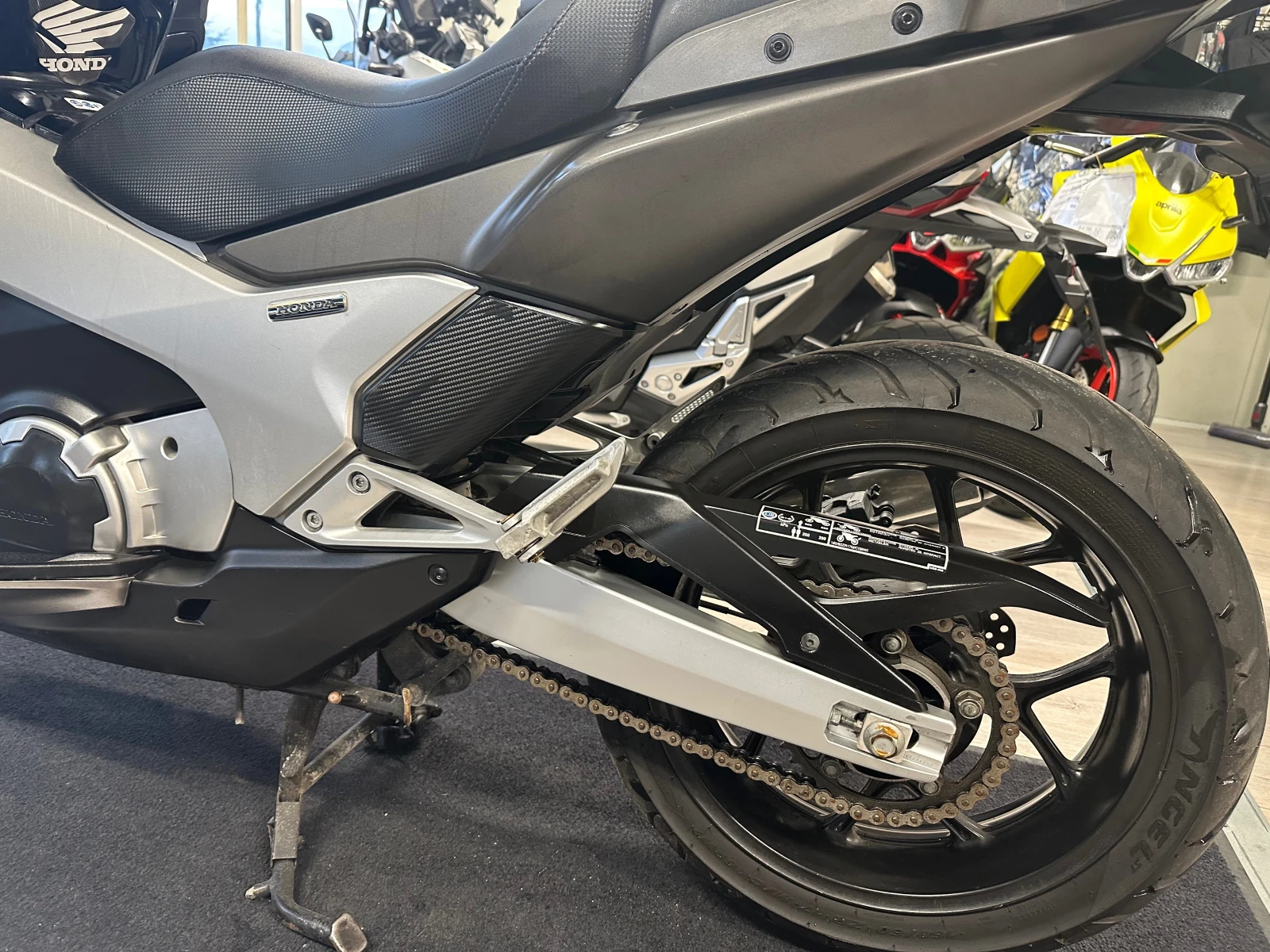 Honda Integra 750S ABS 05.2015�. | Mobile.bg � ����������� 11