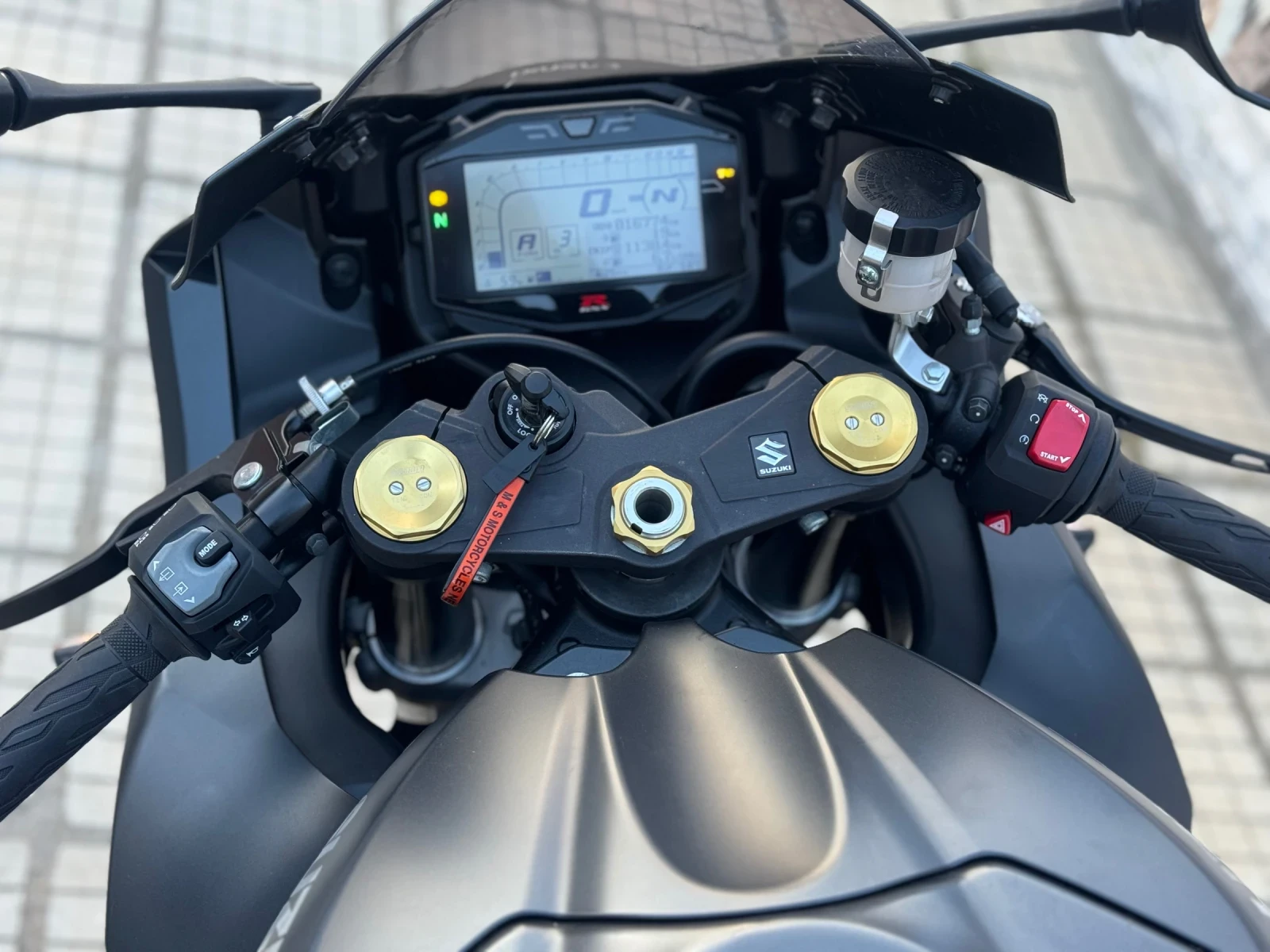 Suzuki Gsxr L7  16700км - изображение 8