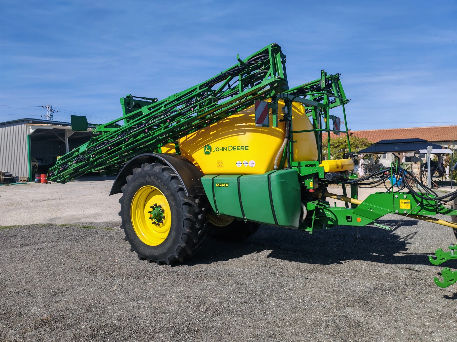 Пръскачка Друга марка John Deere M740i лизинг с първоначална вноска 20 %