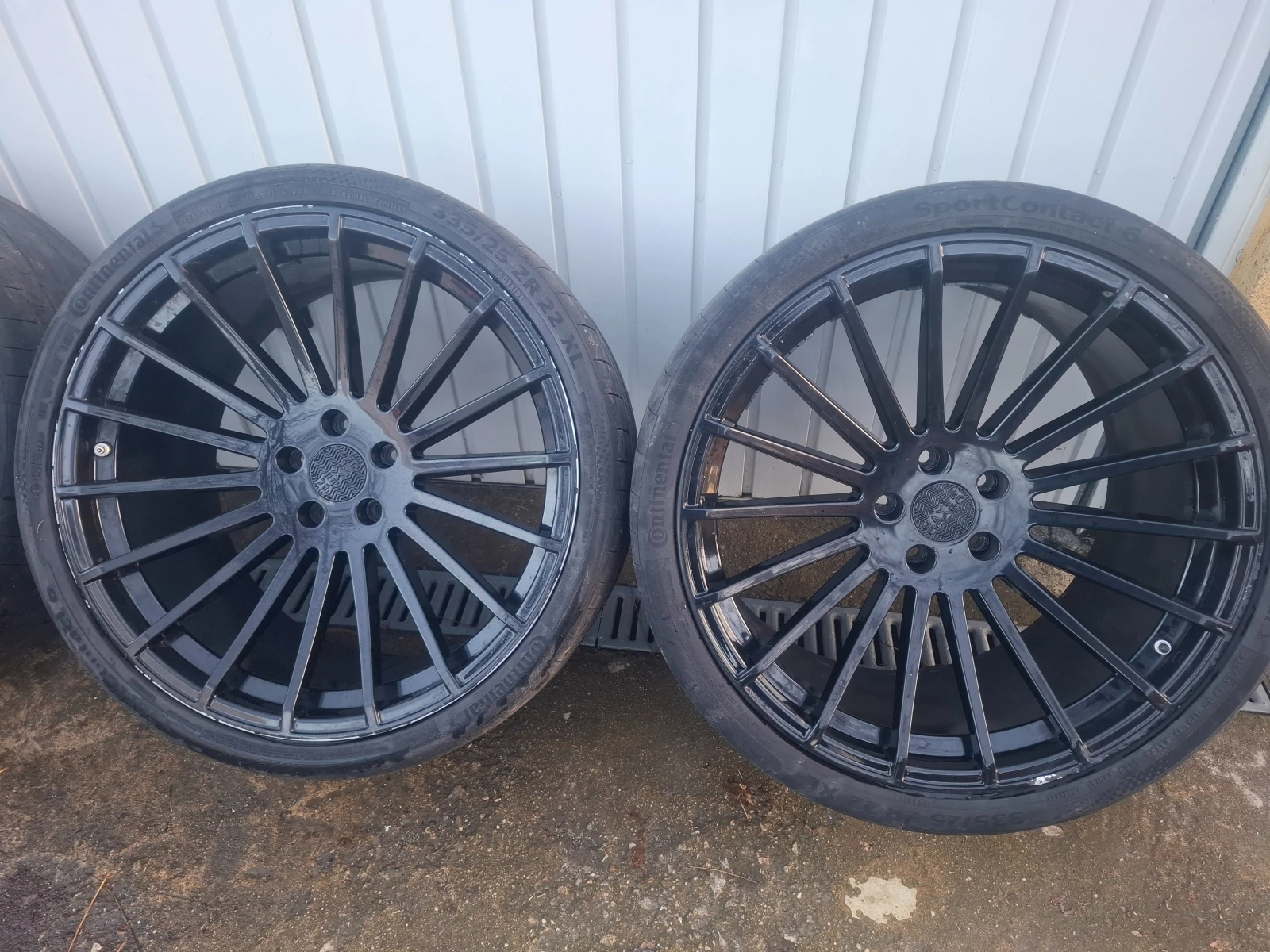 Гуми с джанти Continental 325/25R22, снимка 2 - Гуми и джанти - 54347464