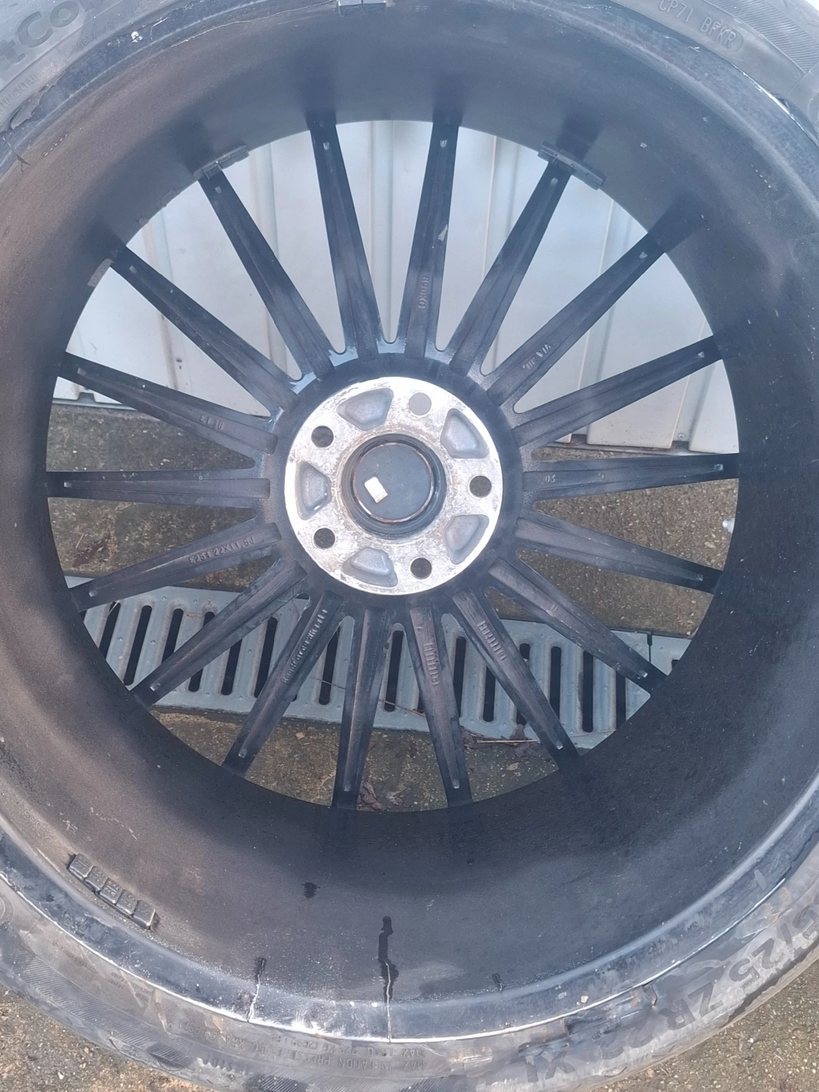 Гуми с джанти Continental 325/25R22, снимка 7 - Гуми и джанти - 54347464