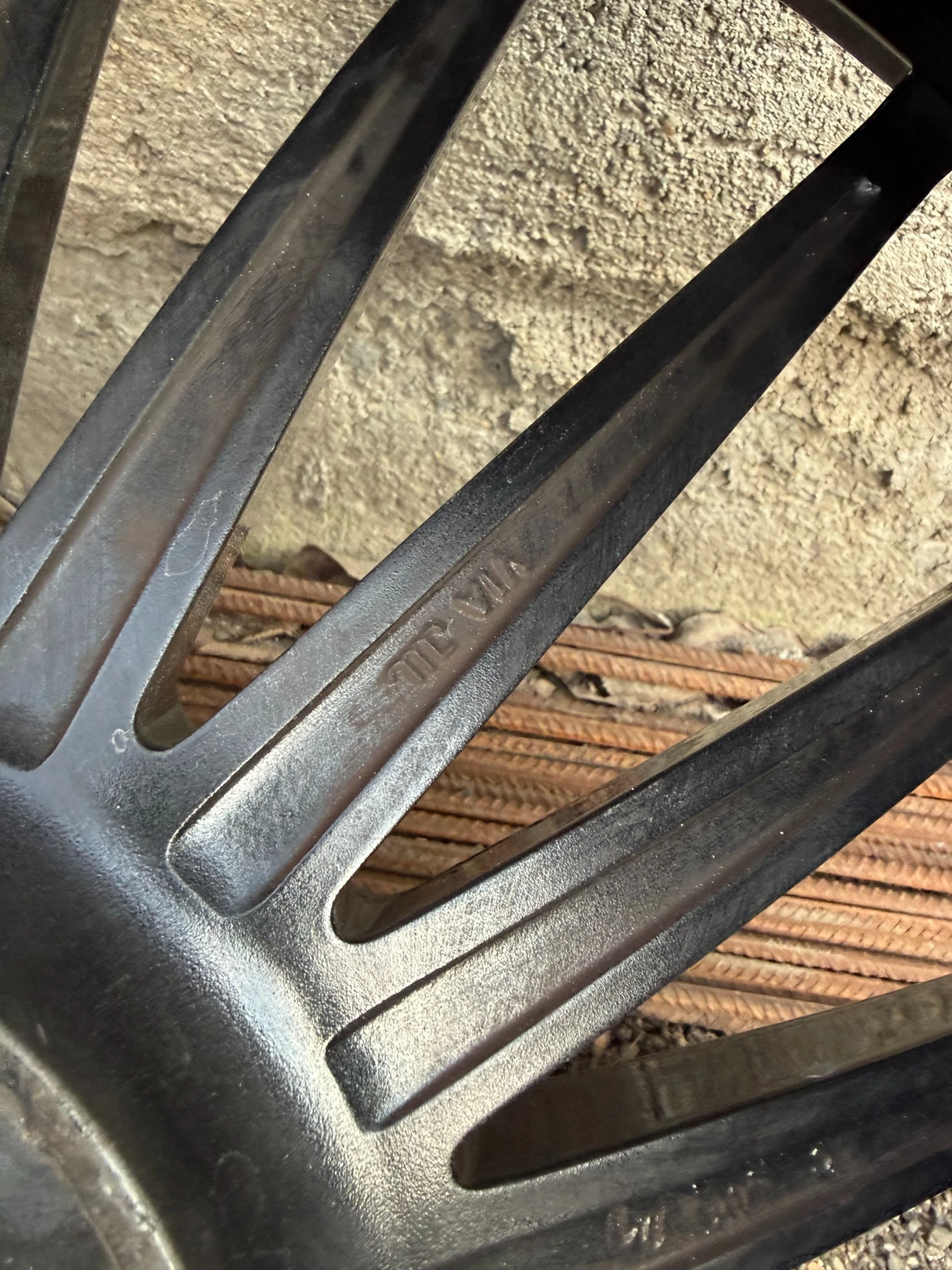 Гуми с джанти Continental 325/25R22, снимка 11 - Гуми и джанти - 54347464