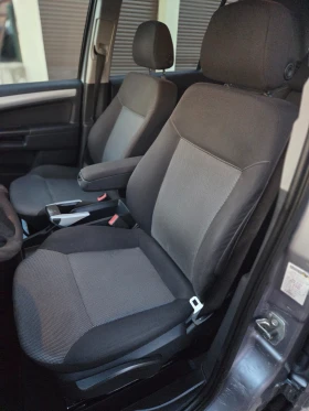 Opel Zafira 1.6 Фабричен метан 7-местна - 4300 лв. / 2198.56 € - 47795873 8