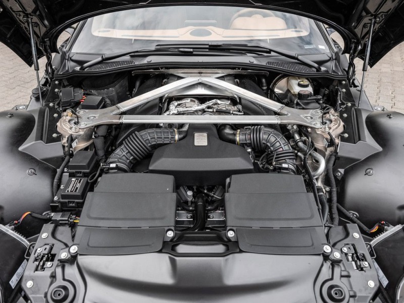 Aston martin V8 Vantage New Vantage Coupe, снимка 6 - Автомобили и джипове - 44958805