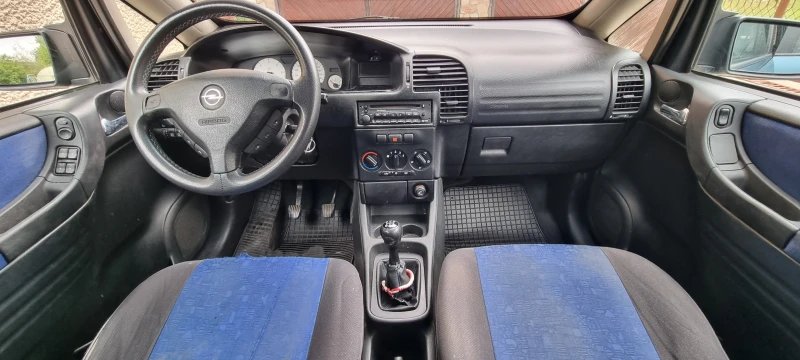 Opel Zafira, снимка 8 - Автомобили и джипове - 47393040