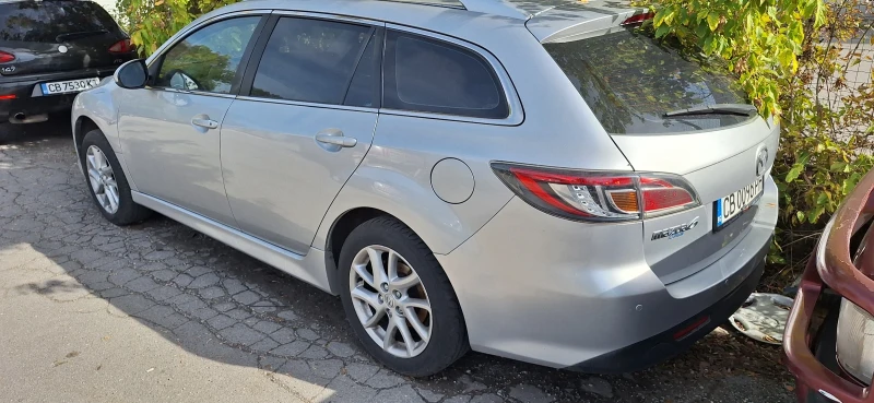 Mazda 6 2.2, снимка 2 - Автомобили и джипове - 47529358