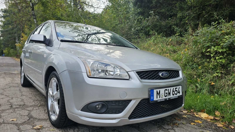 Ford Focus 1.6, снимка 9 - Автомобили и джипове - 47561032