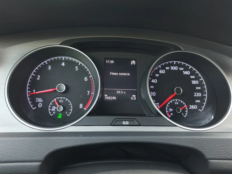 VW Golf 1.4TGI-110к.с Евро-6 Лизинг, снимка 11 - Автомобили и джипове - 50812937