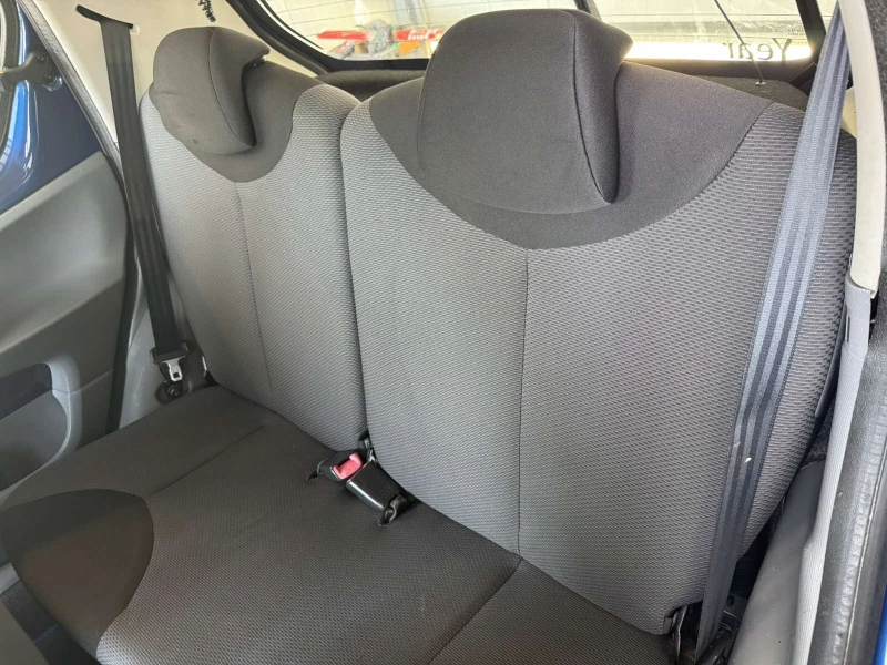 Toyota Aygo 1.4D, снимка 11 - Автомобили и джипове - 51330337