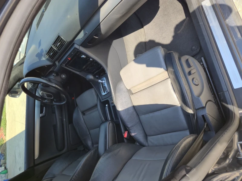 Audi A4 3.0TDI, снимка 13 - Автомобили и джипове - 52336747
