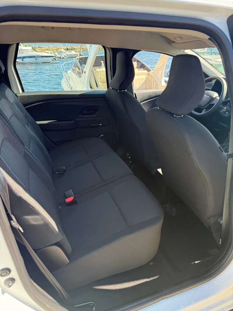 Dacia Jogger, снимка 8 - Автомобили и джипове - 52461517