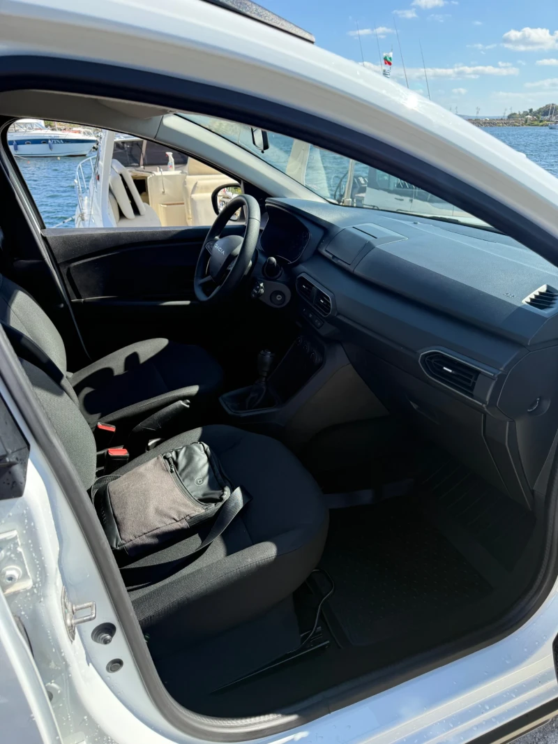 Dacia Jogger, снимка 9 - Автомобили и джипове - 52461517