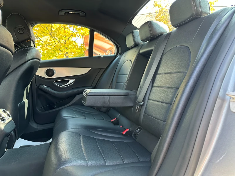 Mercedes-Benz C 300 Гаранция 6 месеца/2.0i 245 к.с./92000км!!! , снимка 9 - Автомобили и джипове - 52051494