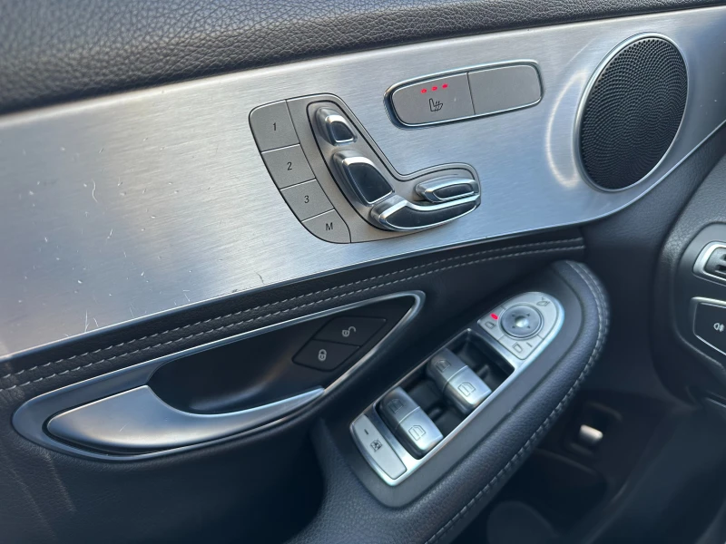 Mercedes-Benz C 300 Гаранция 6 месеца/2.0i 245 к.с./92000км!!! , снимка 14 - Автомобили и джипове - 52051494